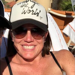 Meet your Posher, Shelli